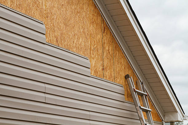 Professional Siding Repair technician working in Toughkenamon, PA